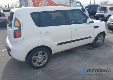 2011 Kia Soul + z USA, uszkodzony, nr VIN KNDJT2A24B7709287